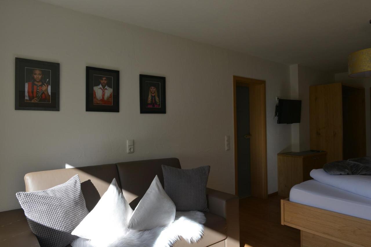 Gaestehaus Wildbach Mittelberg Luaran gambar